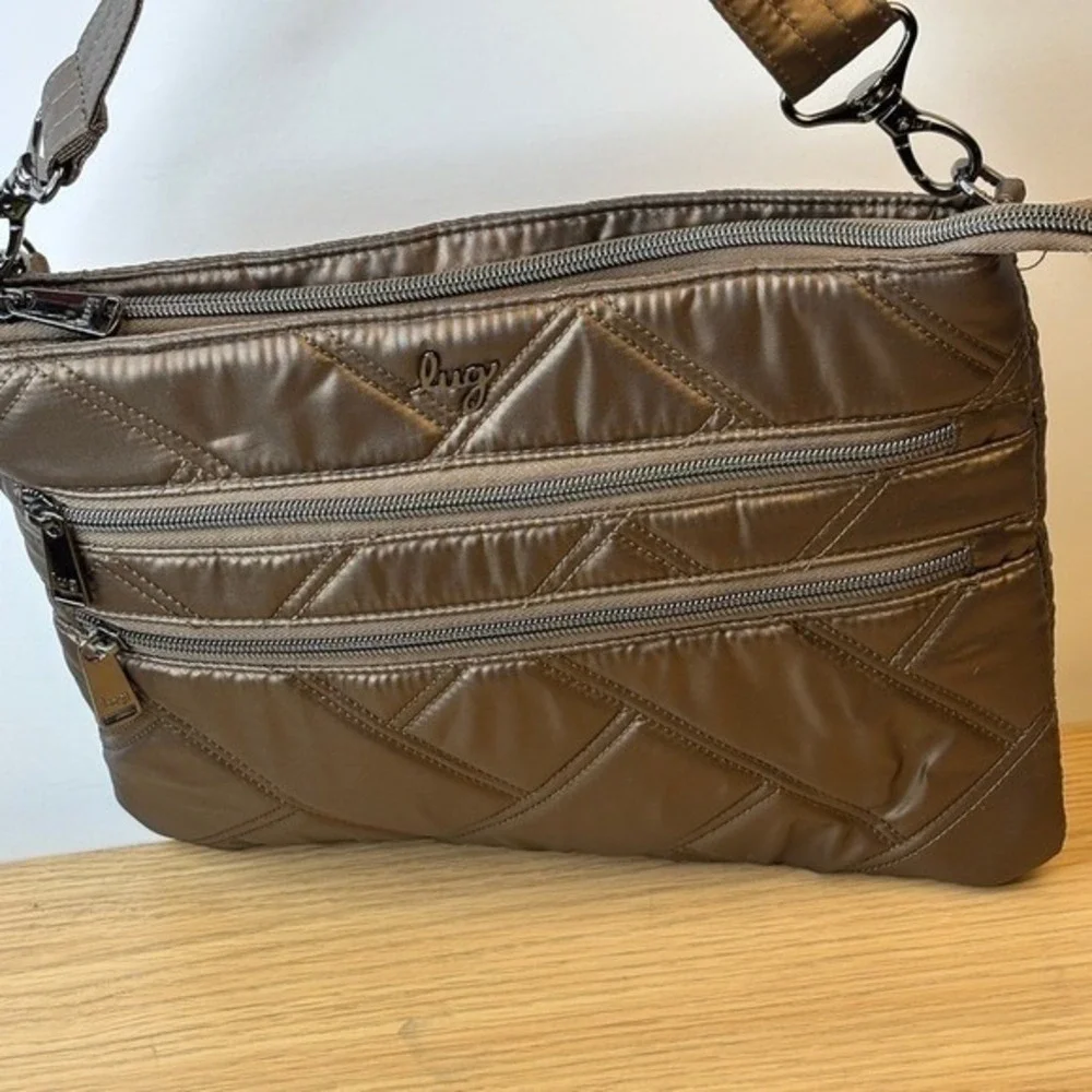 Lug Dazzle SE Metallic Bronze Quilted Crossbody Travel Organizer Camo Lining NEW
